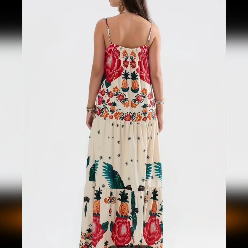 Beautiful tribal print in luxurious bright colored print square neck maxi dress - Picture 12 of 13